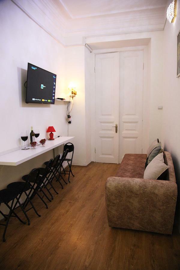 Apartament Old Yard Tbilisi Exterior photo